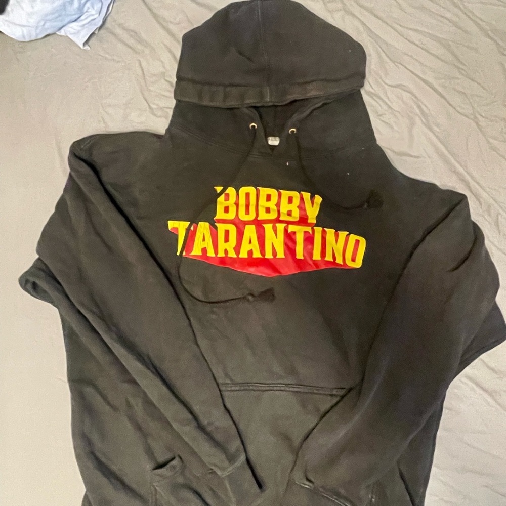 bobby tarentino Hoodie, which was peform by artist Logic